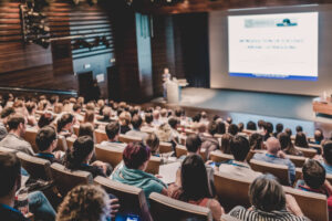 カンファレンスにおすすめのイベント会社24選！予算や強みを紹介