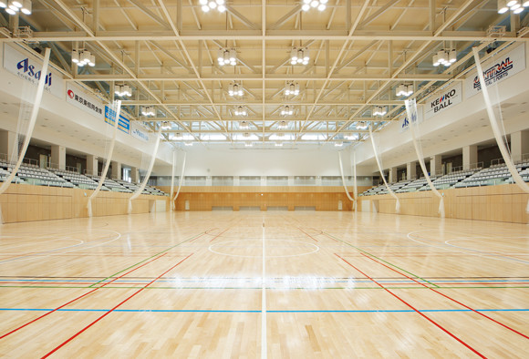 ひがしんアリーナ（墨田区総合体育館）の体育館