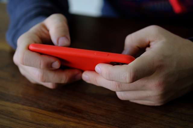 スマホでeスポーツを始める際によくある疑問